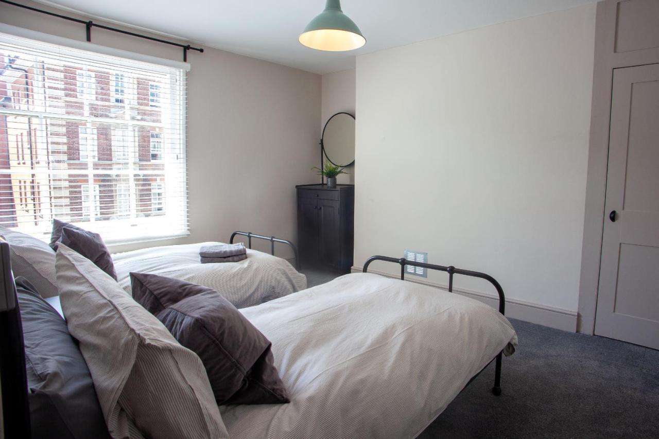 Oxford Street Grand Apartment- Free Evening Parking Саутгемптон Экстерьер фото